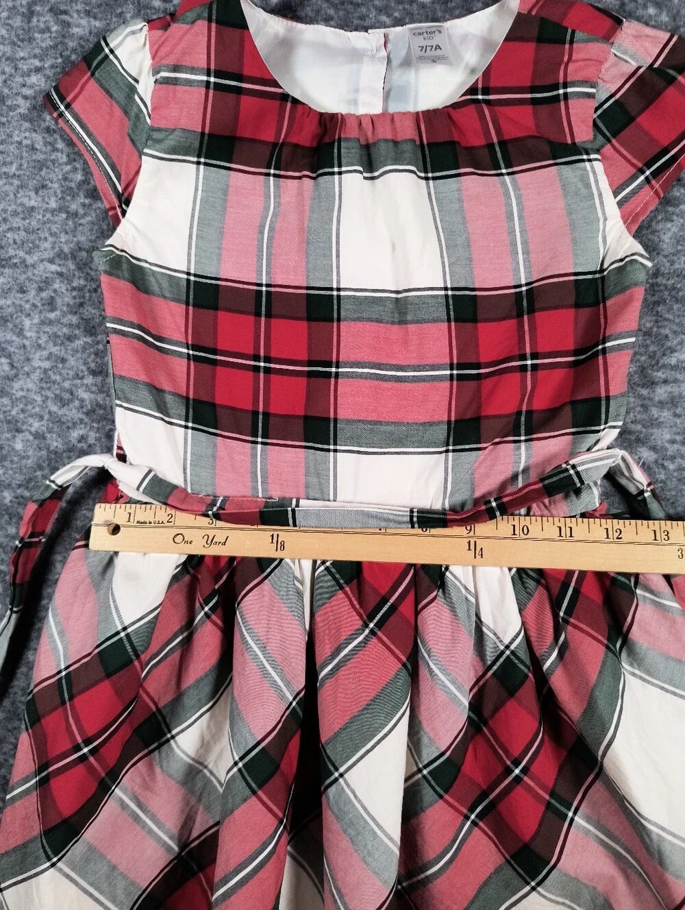 🔥 Bundle 2 For $7🔥 Carter's plaid dress, girl's size 7